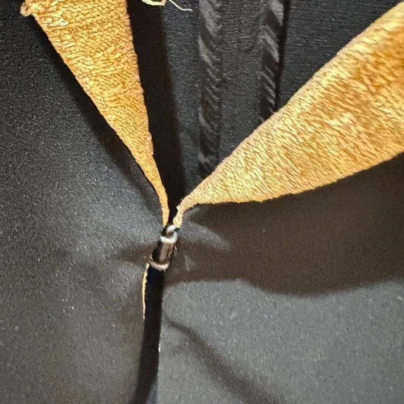 Rag and Bone Black blazer with gold lapel and single clip closure. Size 6. - Picture 3 of 5